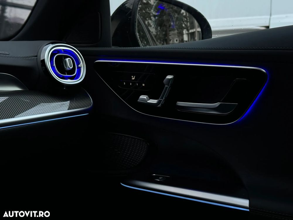 Mercedes-Benz C 300 e 9G-TRONIC AMG Line Advanced - 24