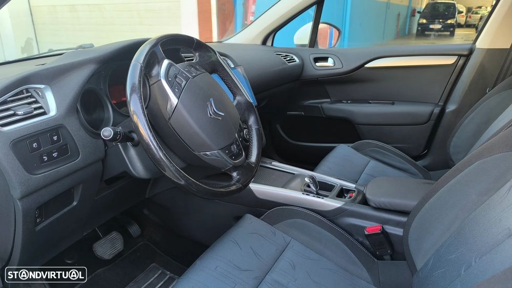 Citroën C4 1.6 e-HDi Exclusive CMP6 - 8