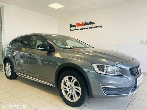 Volvo V60 Cross Country T5 AWD Summum