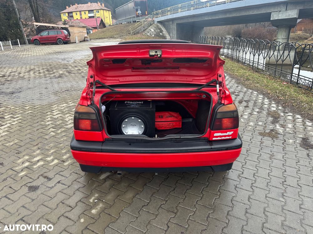 Volkswagen Golf - 11