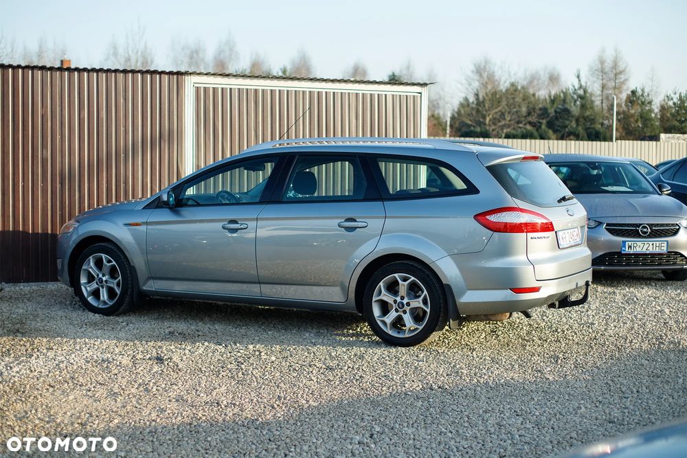 Ford Mondeo SW 2.0 FF Titanium - 10