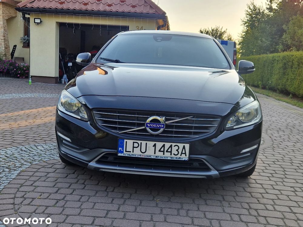 Volvo V60 D2 Momentum - 2