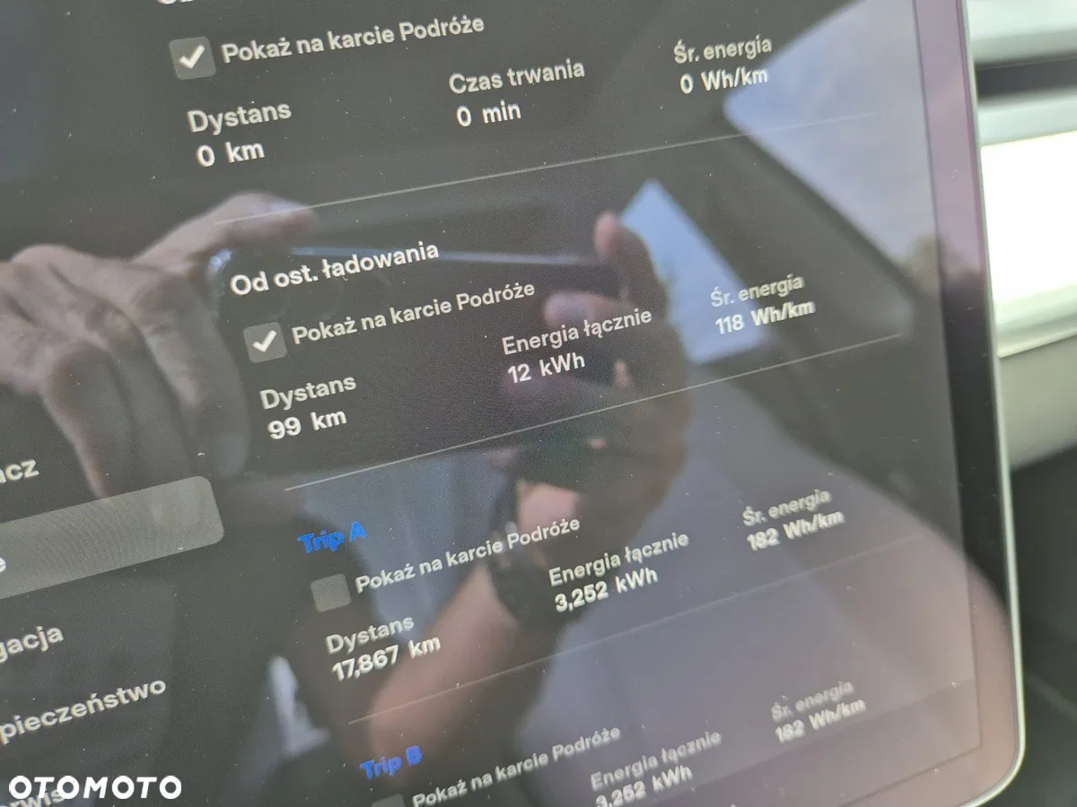 Tesla Model 3 Long Range AWD - 4