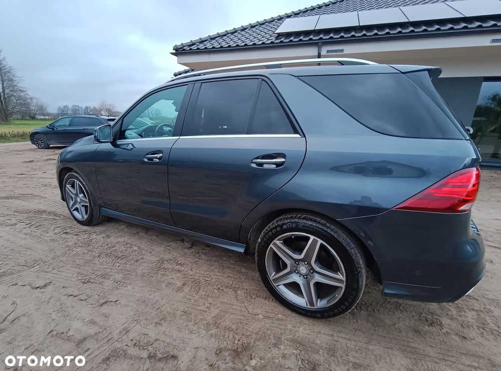 Mercedes-Benz GLE - 7