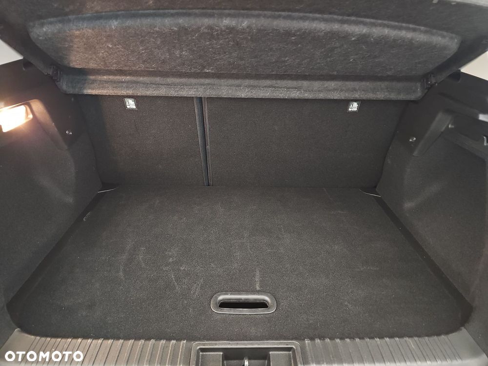 Renault Captur TCe Mild Hybrid 140 EDC GPF TECHNO - 30