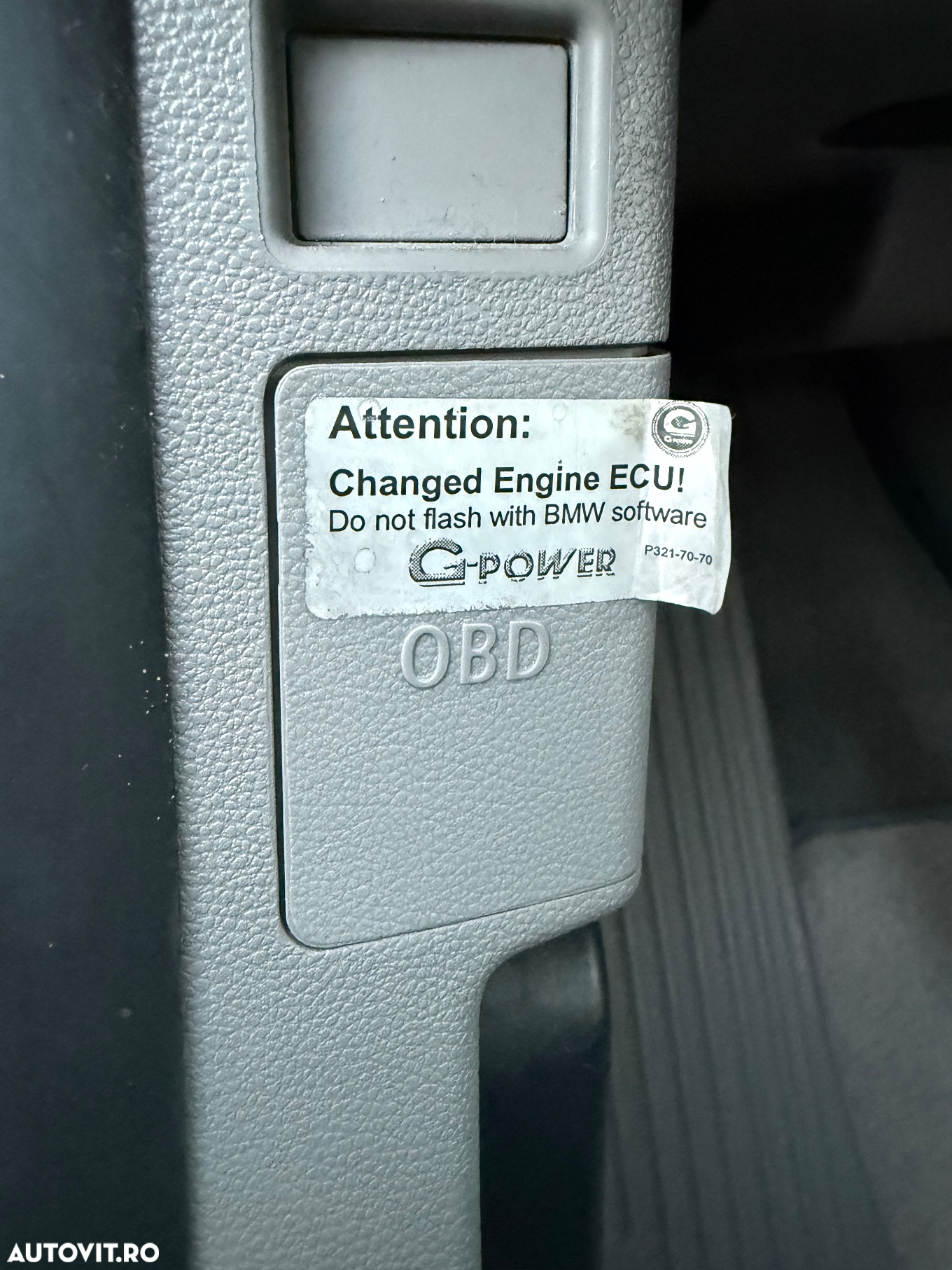 BMW Seria 3 320d DPF Touring - 15
