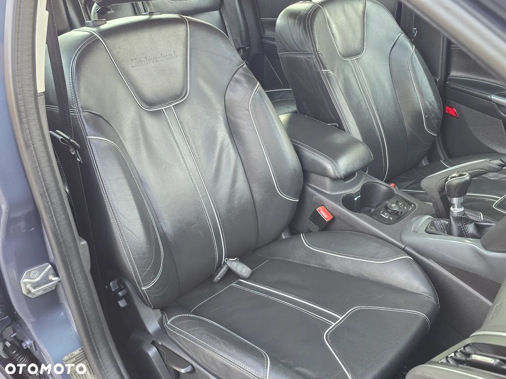 Ford Focus 1.6 EcoBoost Titanium - 26