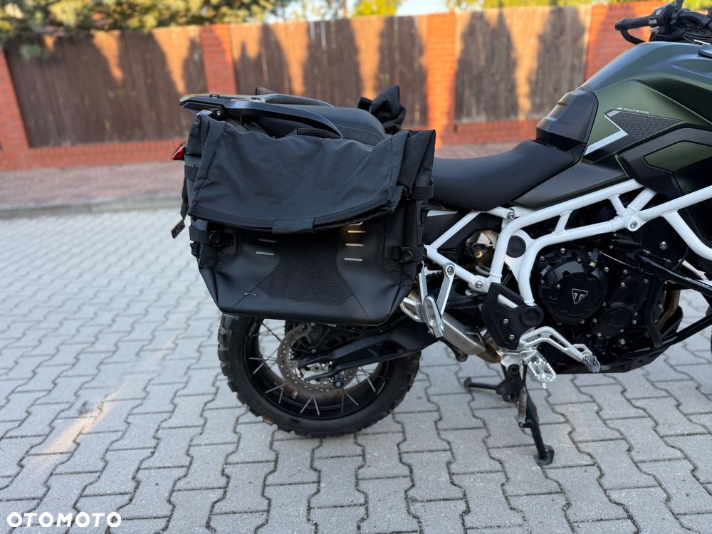 Triumph Tiger - 12
