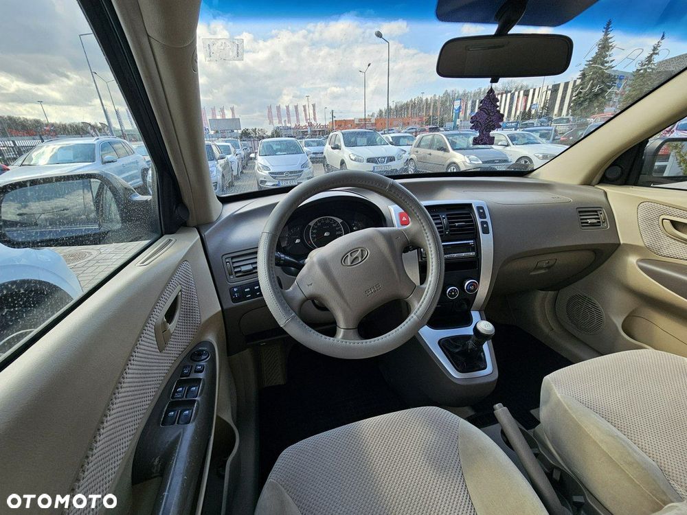 Hyundai Tucson 2.0 4WD GLS - 20