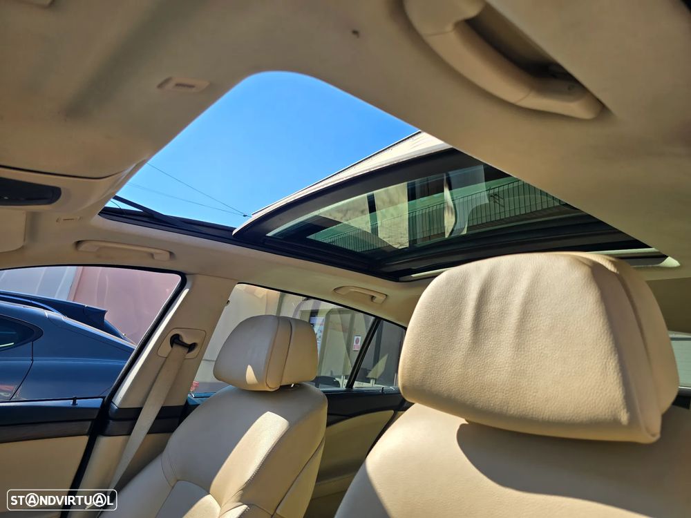 BMW 520 Gran Turismo d - 22