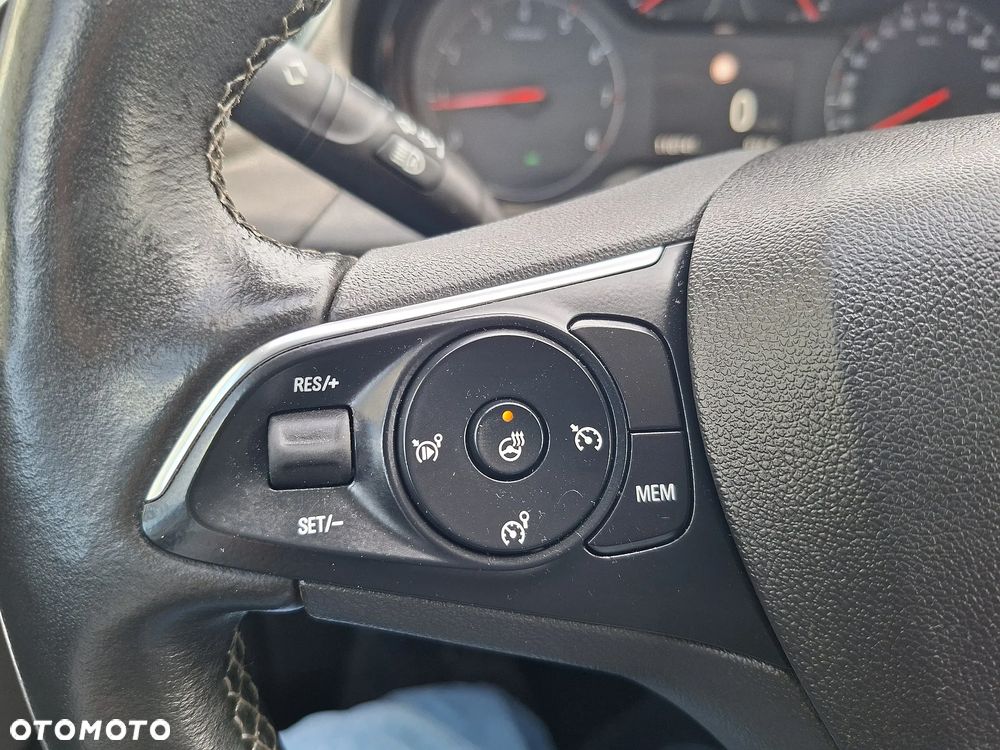 Opel Grandland X - 15