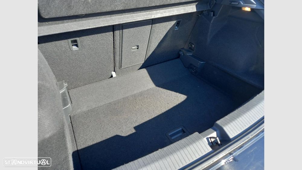 VW T-Roc 1.0 TSI Life - 21