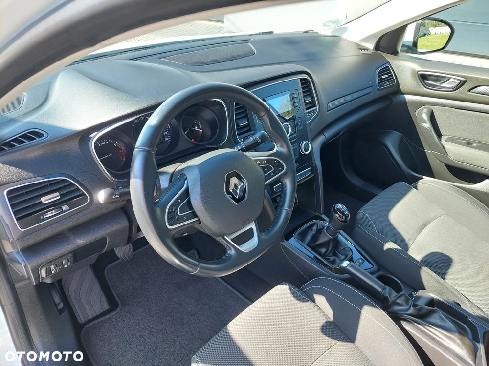Renault Megane ENERGY TCe 100 INTENS - 19