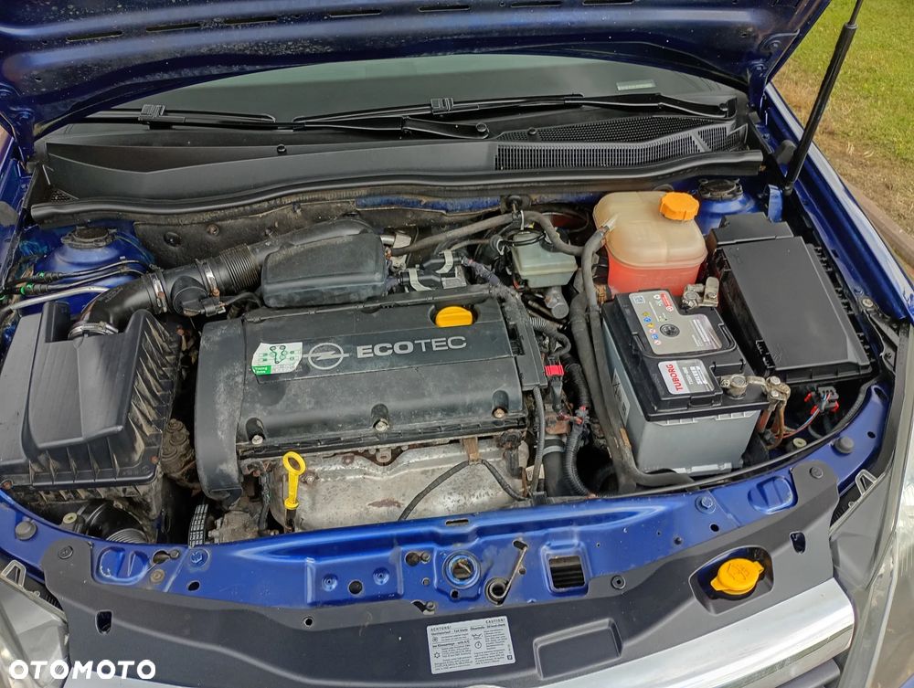 Opel Astra 1.6 - 8