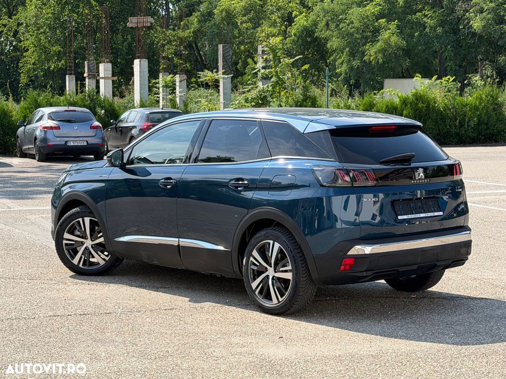 Peugeot 3008 225 e-EAT8 Allure - 4