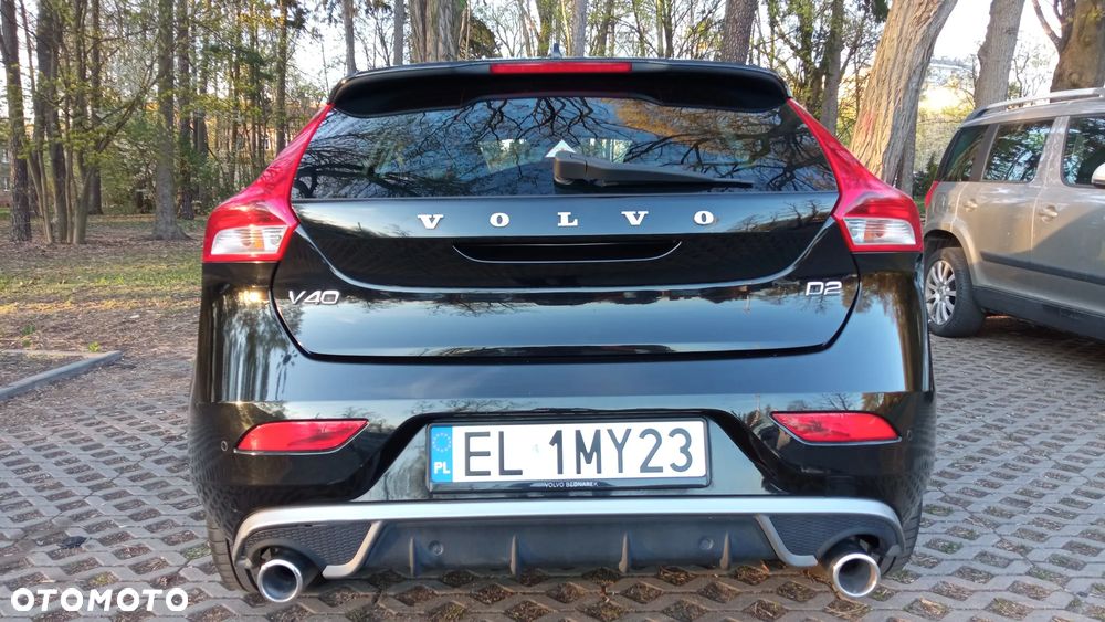 Volvo V40 D2 RDesign - 1