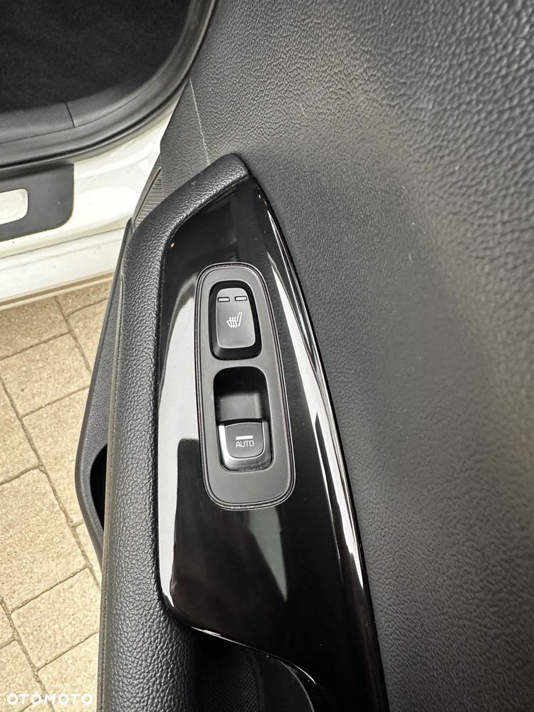 Kia Optima 1.7 CRDI XL DCT - 23