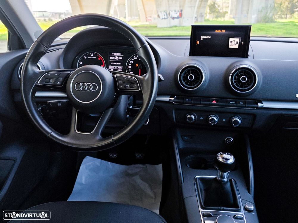 Audi A3 Sportback 30 TDI Sport - 21