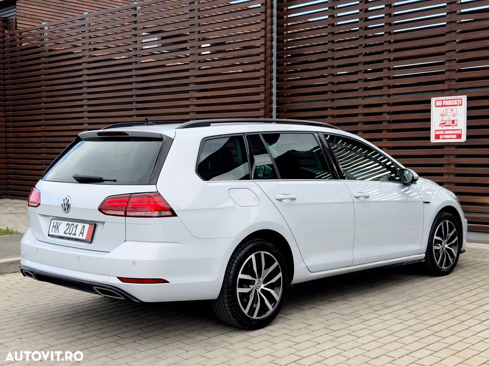 Volkswagen Golf 2.0 TDI SCR DSG R-Line - 4
