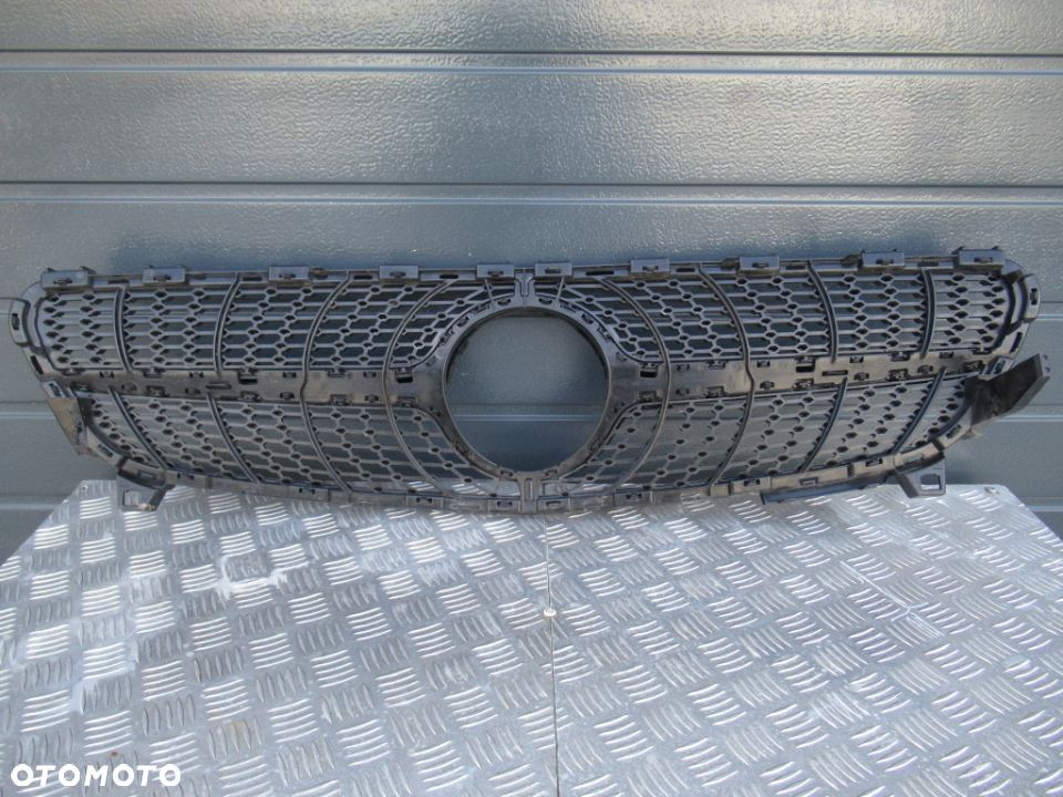 GRILL GRIL ATRAPA MERCEDES A-KLASA W176 AMG LIFT 2015- - 8