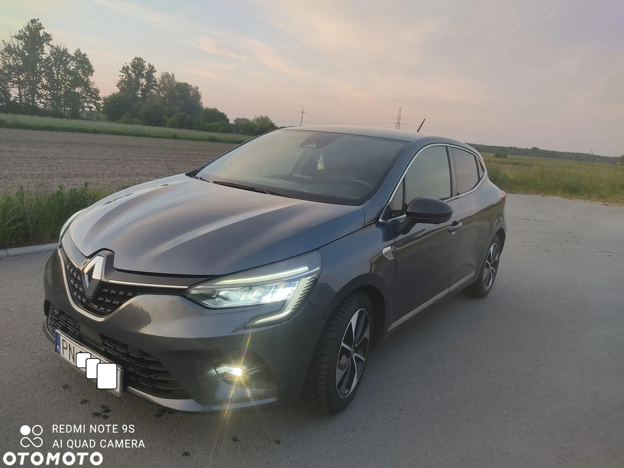 Renault Clio TCe 100 EDITION ONE - 1