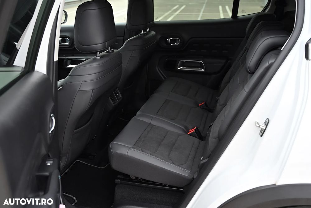 Citroën C5 Aircross 1.6 PHEV FWD 225 EAT8 Shine - 13