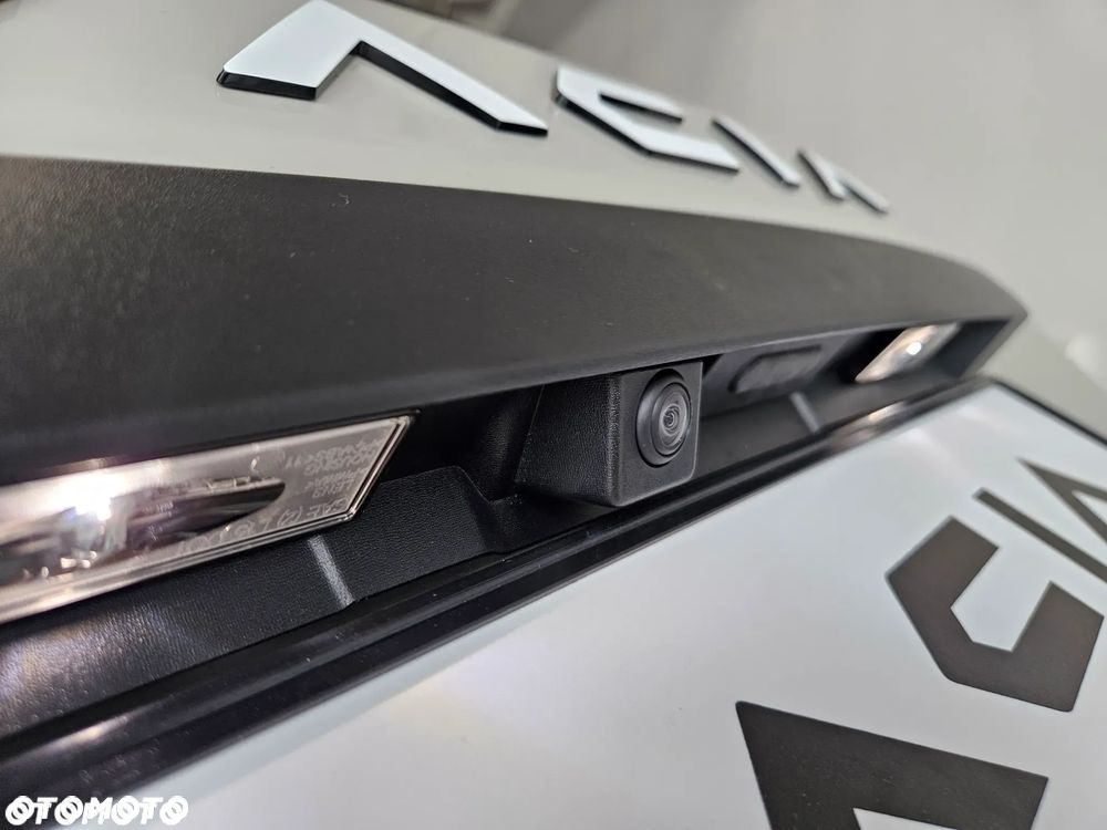 Dacia Duster 1.8 Full Hybrid 155 Journey MMT - 22