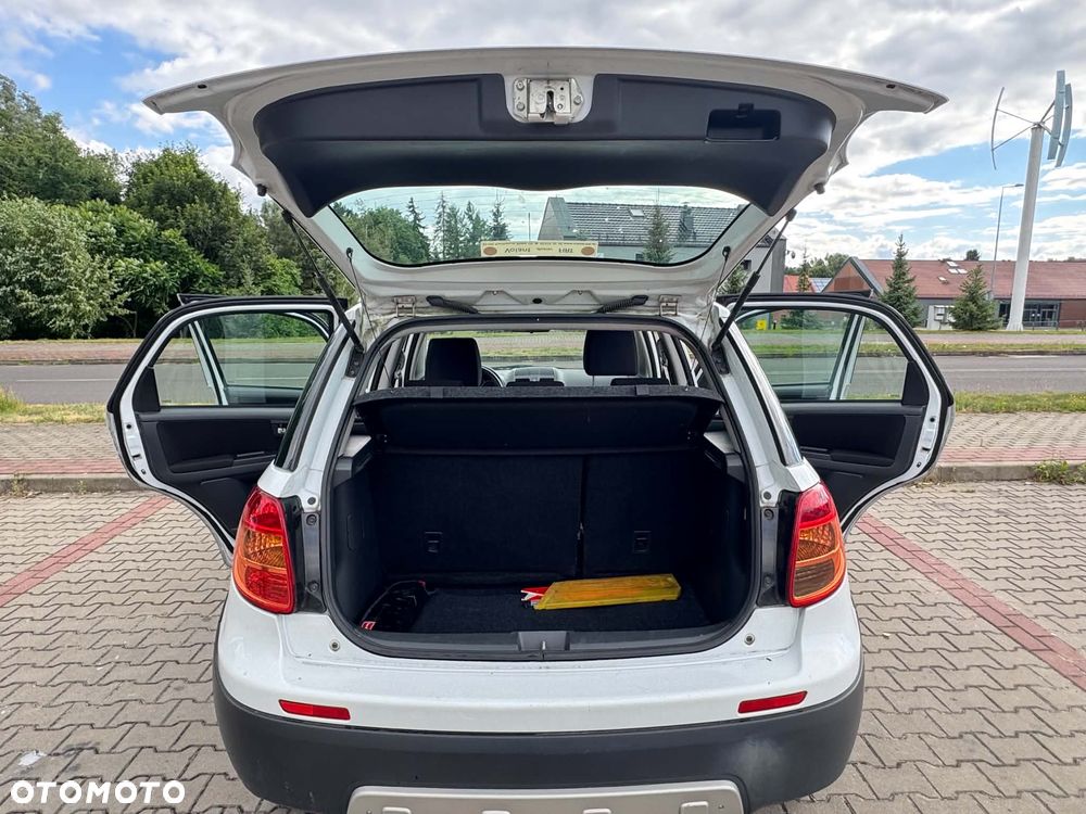 Fiat Sedici 1.6 16V 4x4 Dynamic - 10