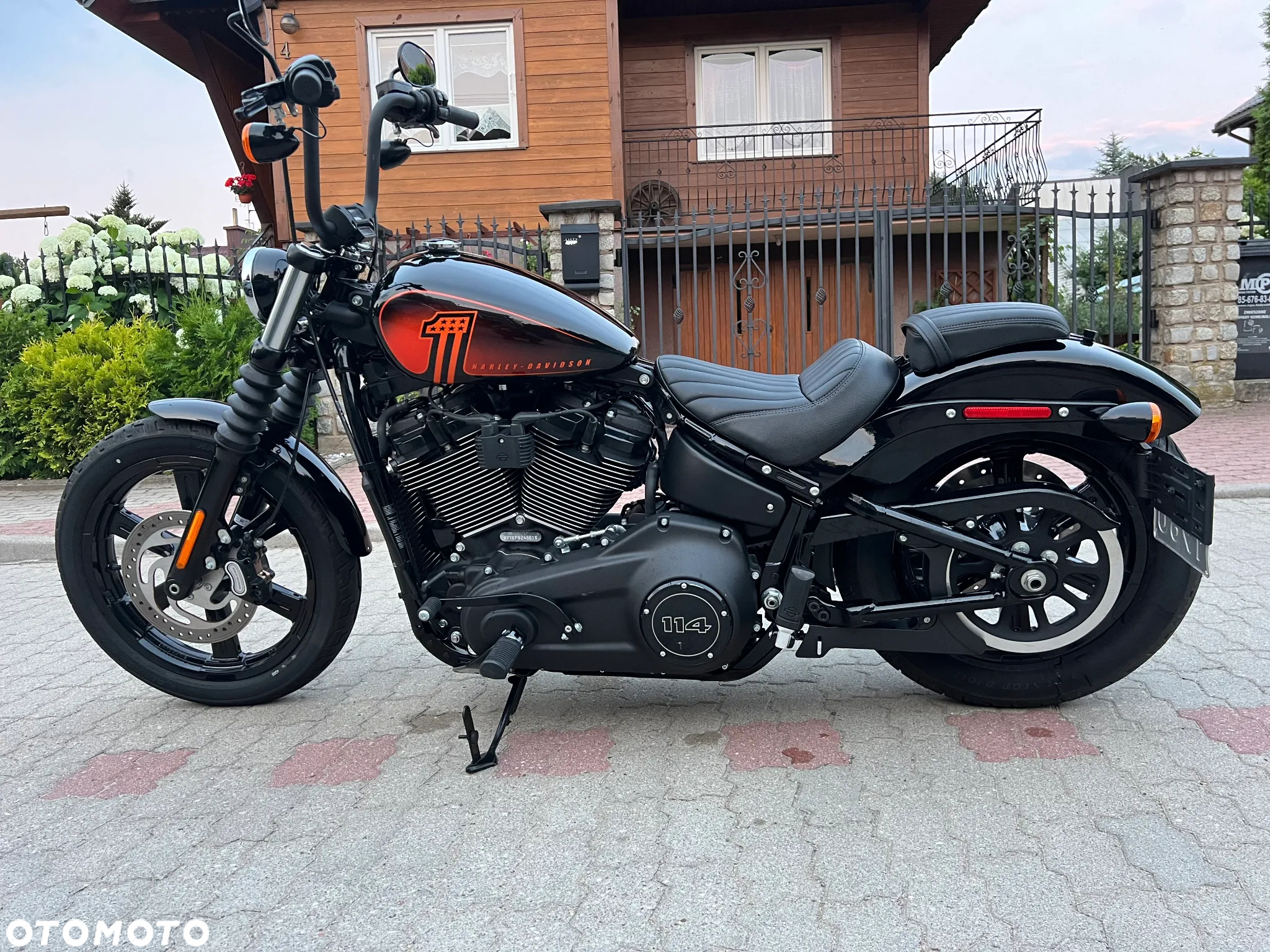 Harley-Davidson Softail Street Bob - 4