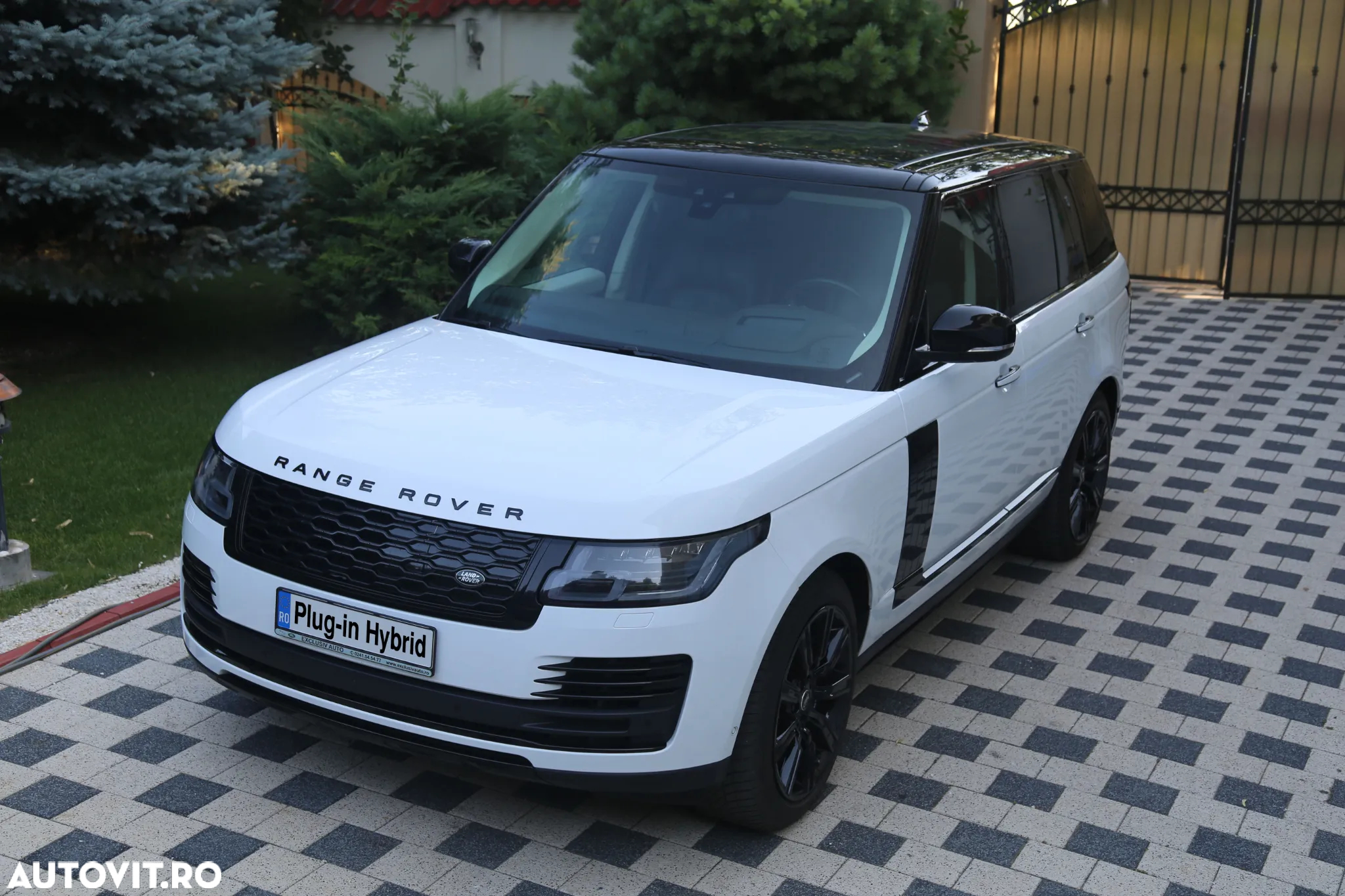Land Rover Range Rover 2.0 l4 PHEV Autobiography - 3