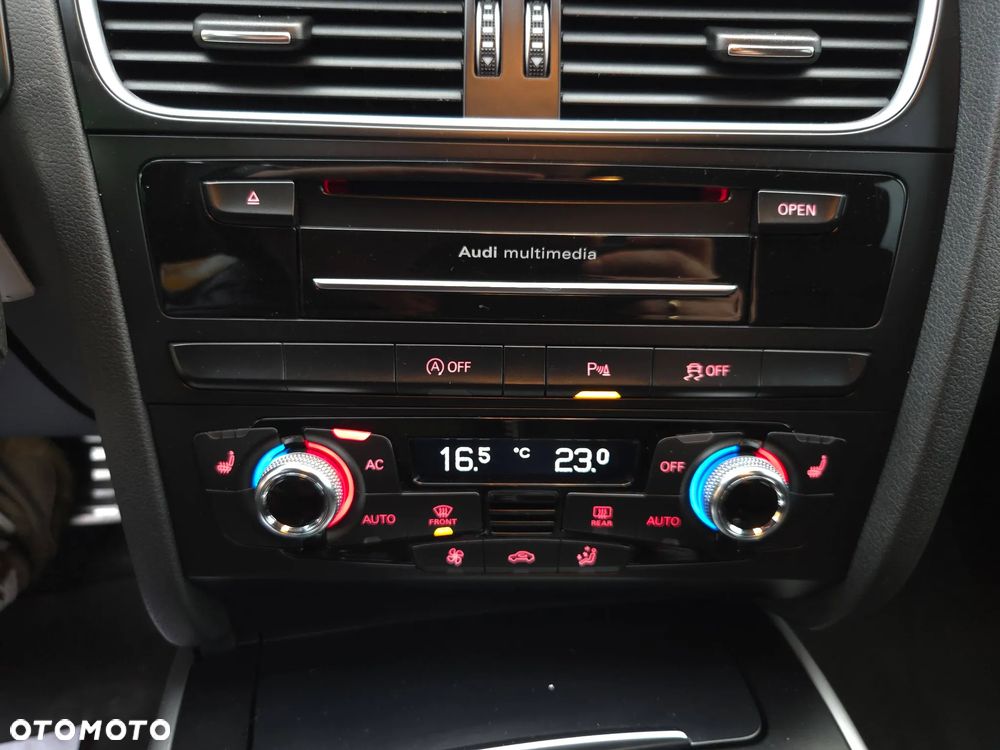 Audi A4 Allroad 2.0 TDI DPF S tronic - 27
