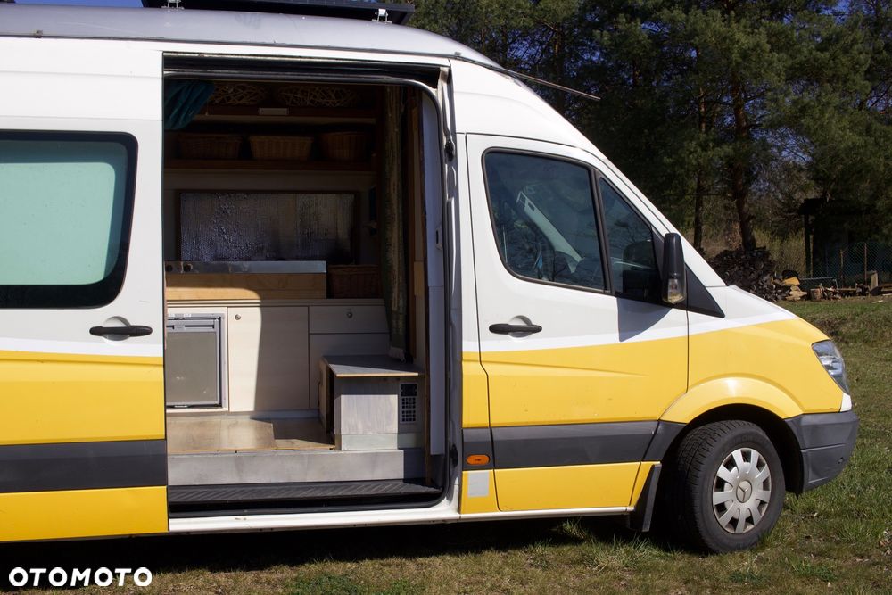 Mercedes-Benz Sprinter - 9