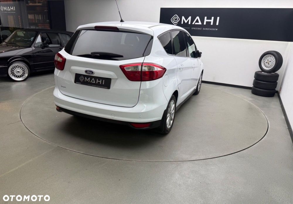 Ford C-MAX - 11