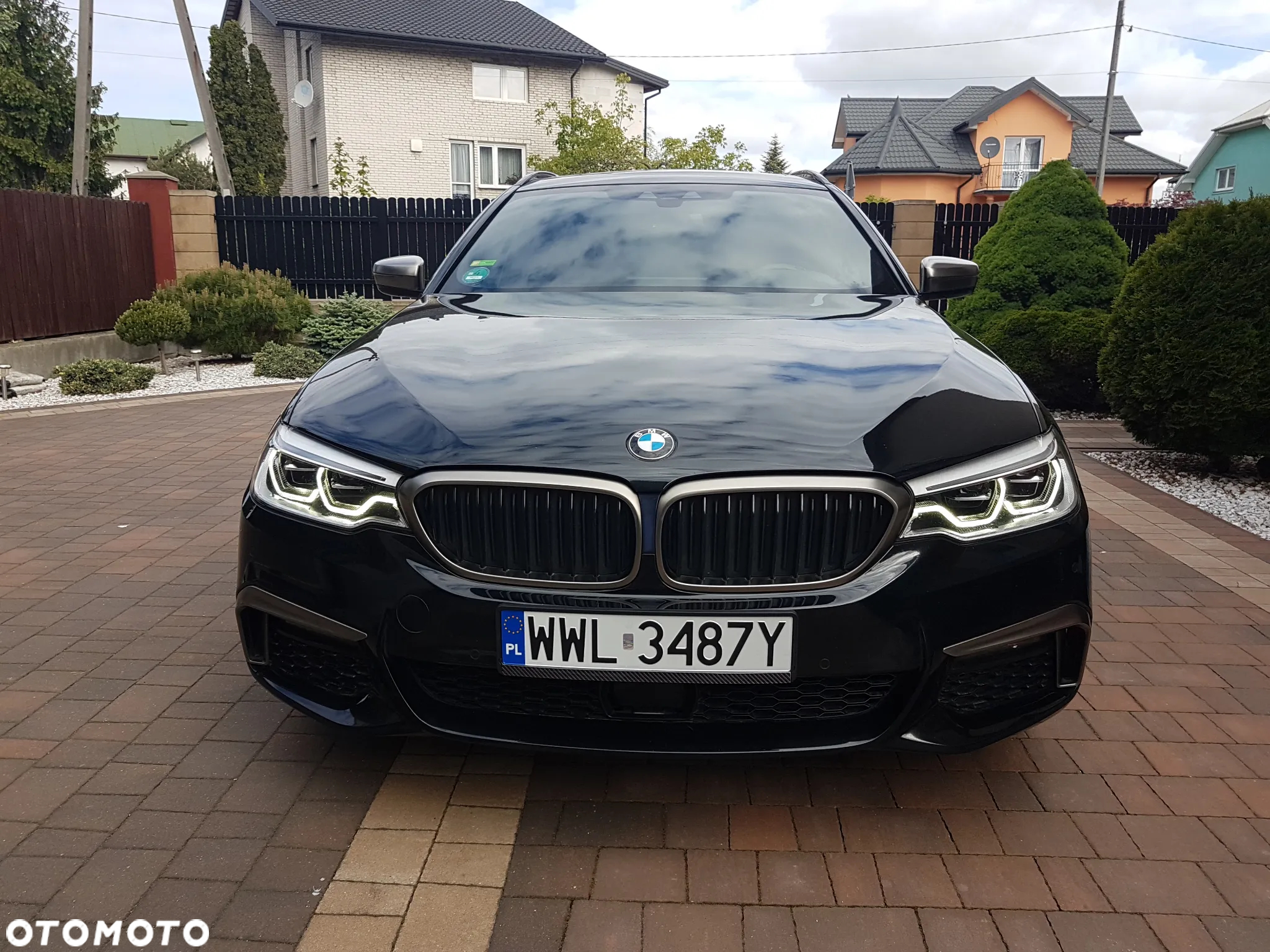 BMW Seria 5 520d M Sport - 2