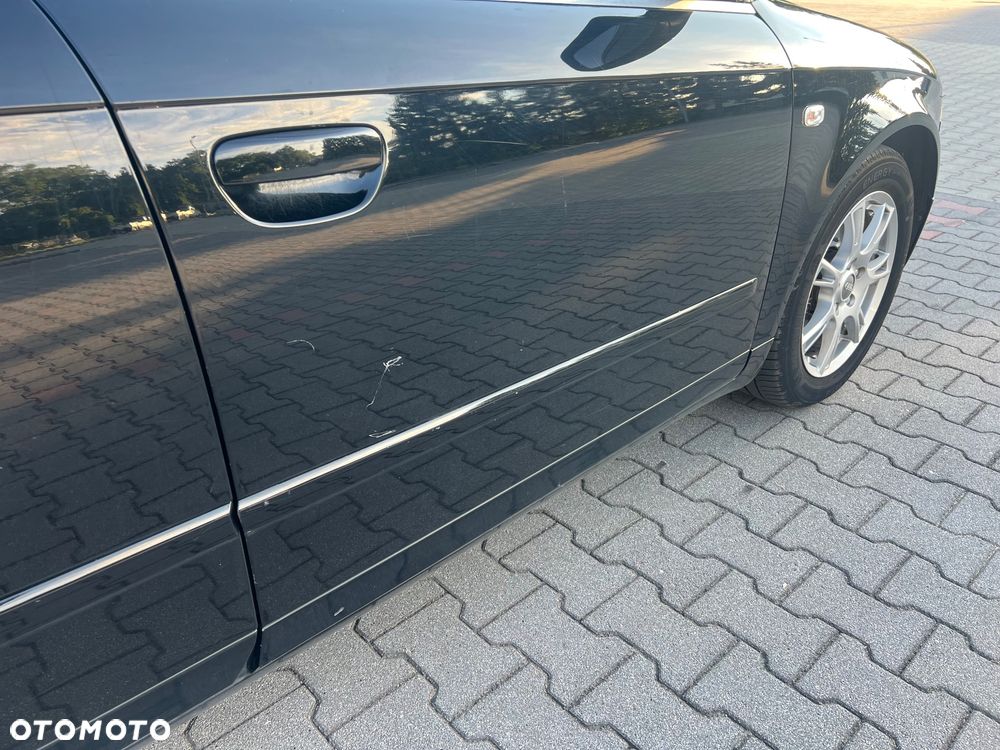 Audi A4 Avant - 8