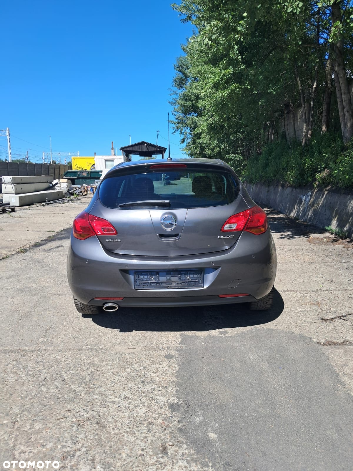 Opel Astra GTC 1.4 Turbo - 3