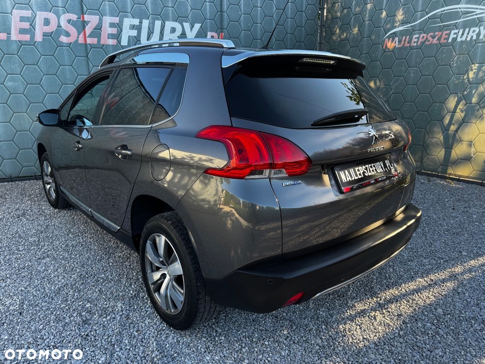 Peugeot 2008 1.6 BlueHDi Allure S&S - 15