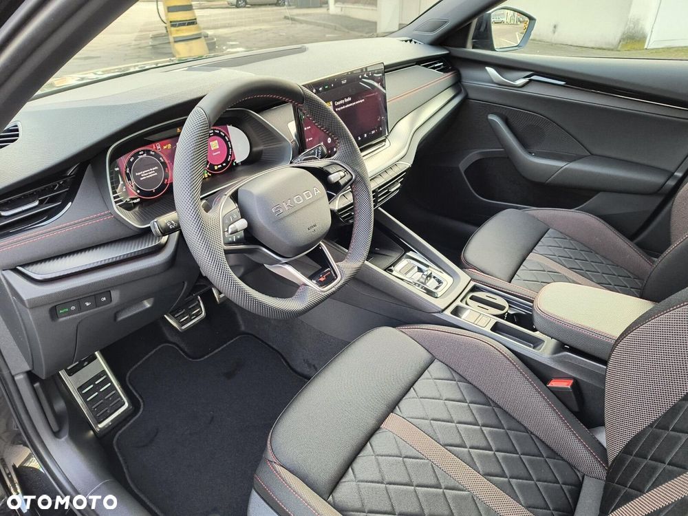 Skoda Octavia 2.0 TSI RS DSG - 9