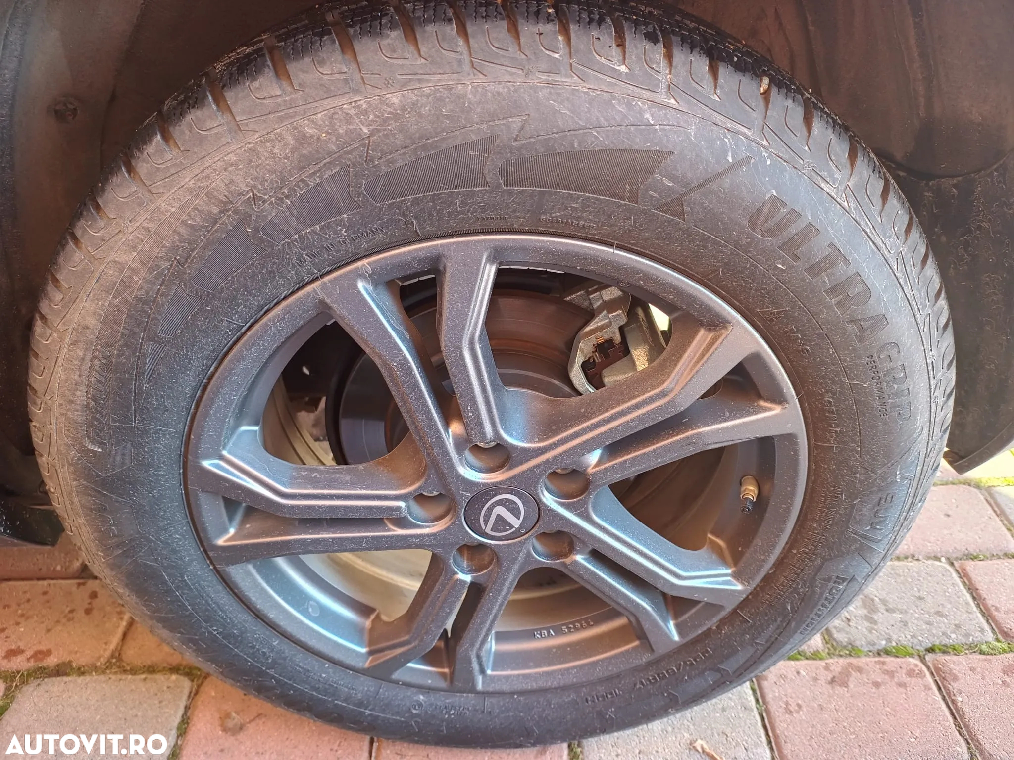 Lexus Seria NX - 21
