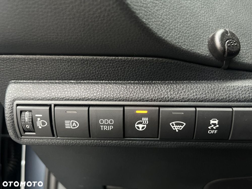 Toyota Corolla 1.8 Hybrid Style - 13