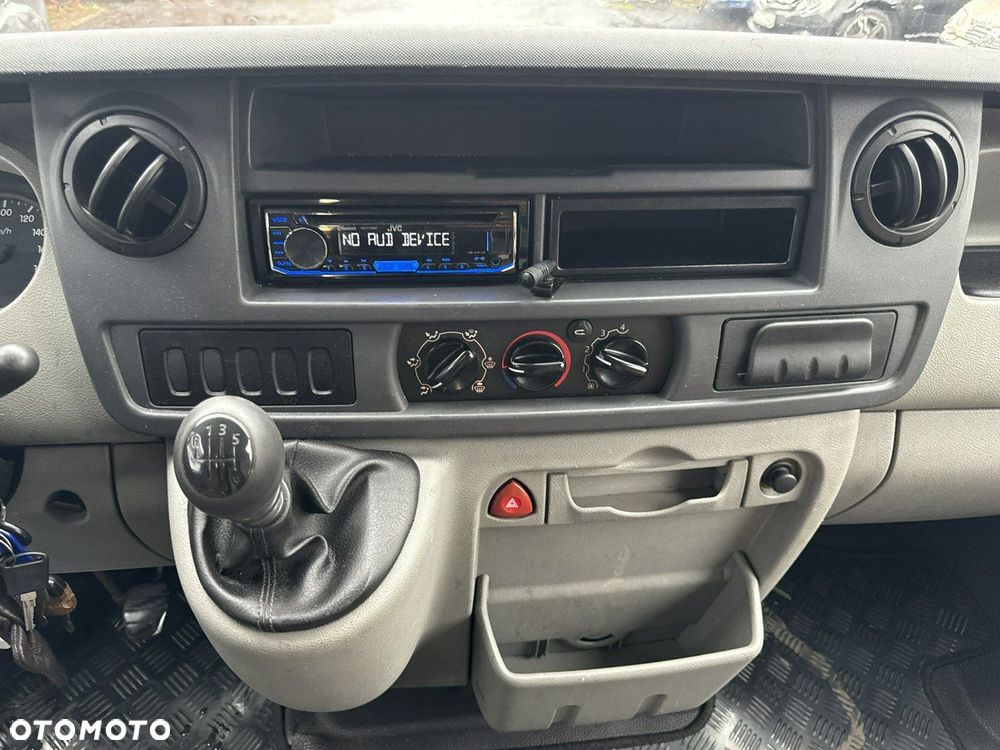 Renault Master - 24