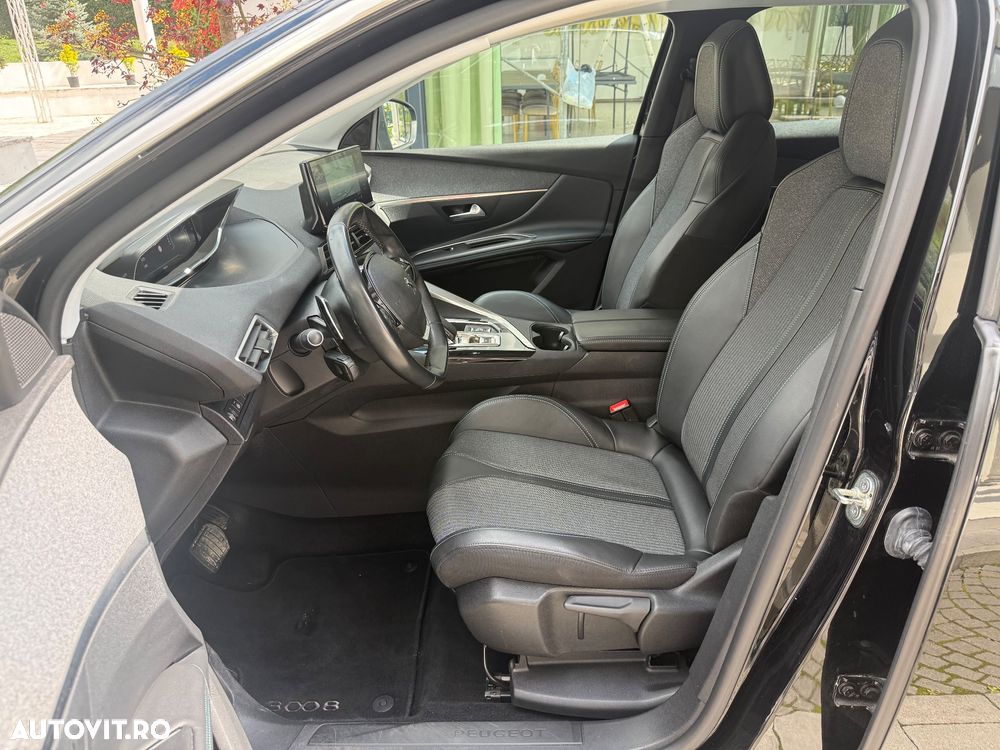 Peugeot 3008 225 e-EAT8 Allure Pack - 18