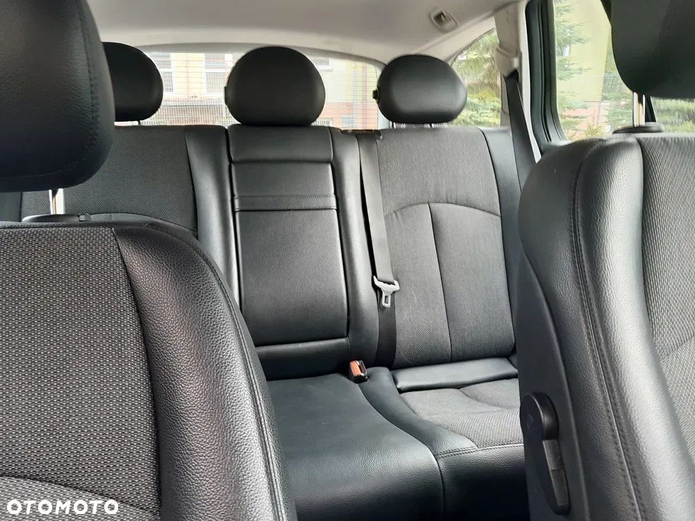 Mercedes-Benz Klasa E 220 CDI Automatik Avantgarde - 16