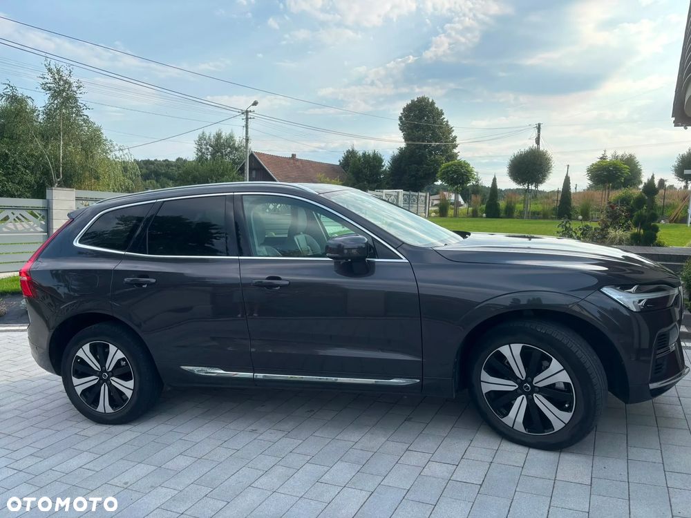 Volvo XC 60 T8 Plug-In Hybrid AWD Plus Bright - 5