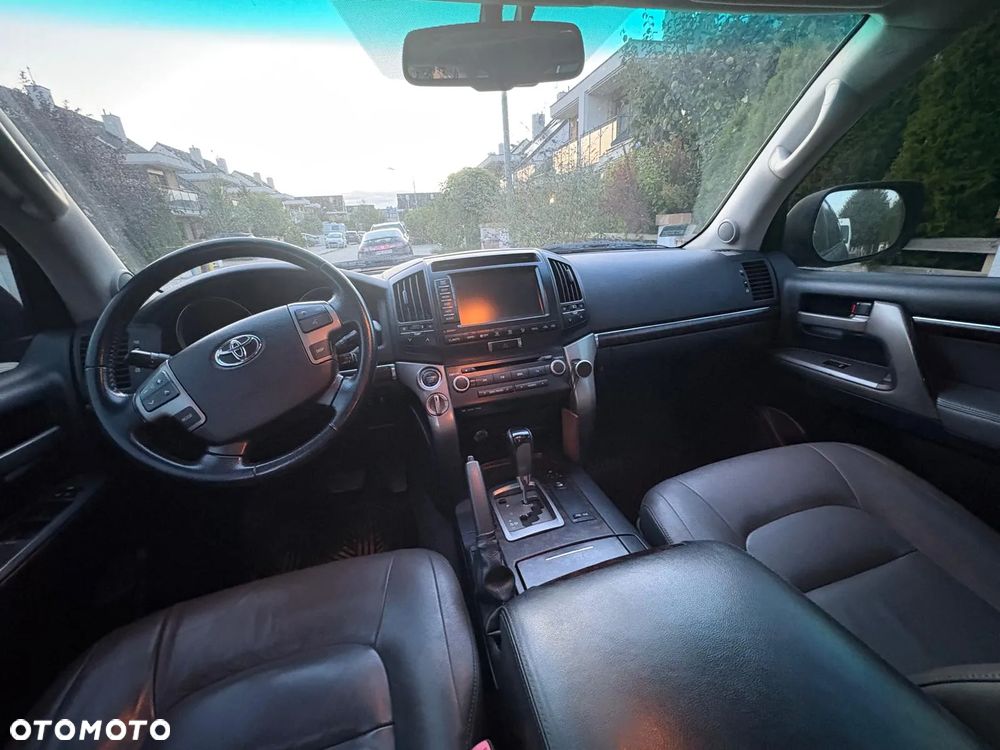 Toyota Land Cruiser LC 4.5 V8 D-4D Prestige - 4