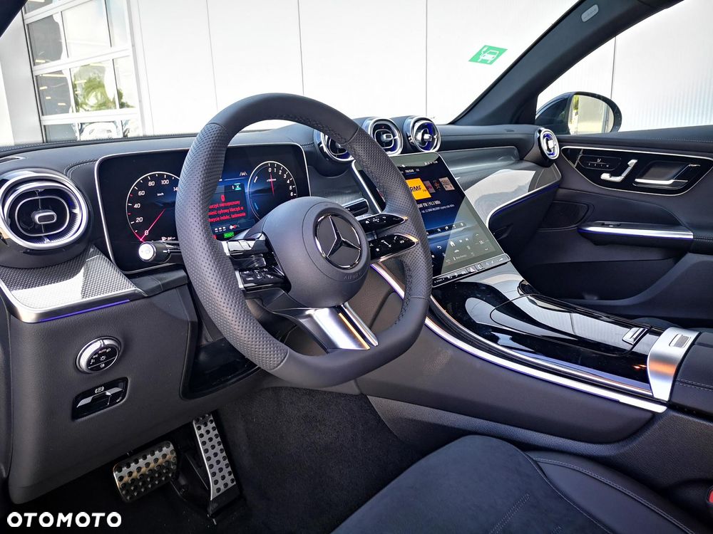 Mercedes-Benz GLC 300 e PHEV 4-Matic AMG Line - 13