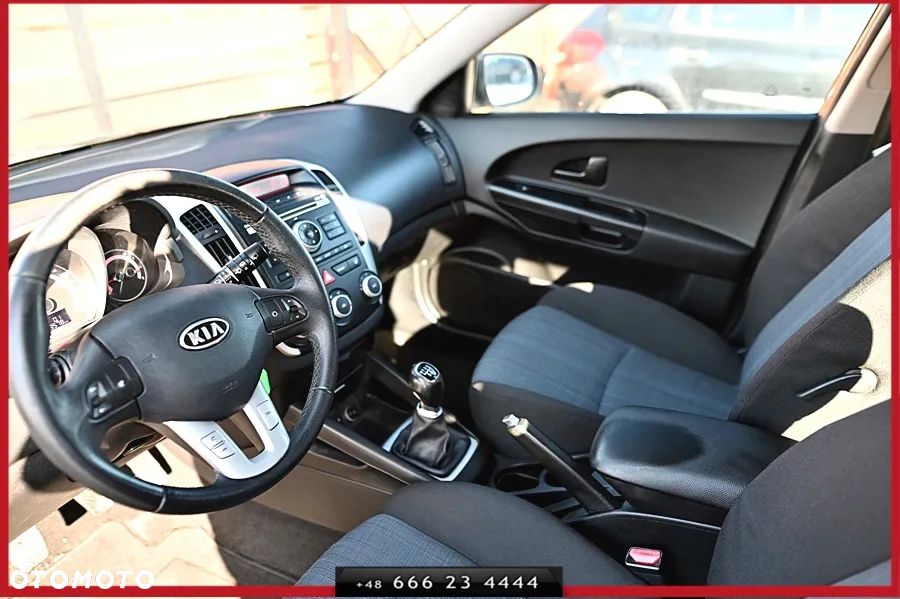Kia Ceed 1.4 CVVT LX - 17