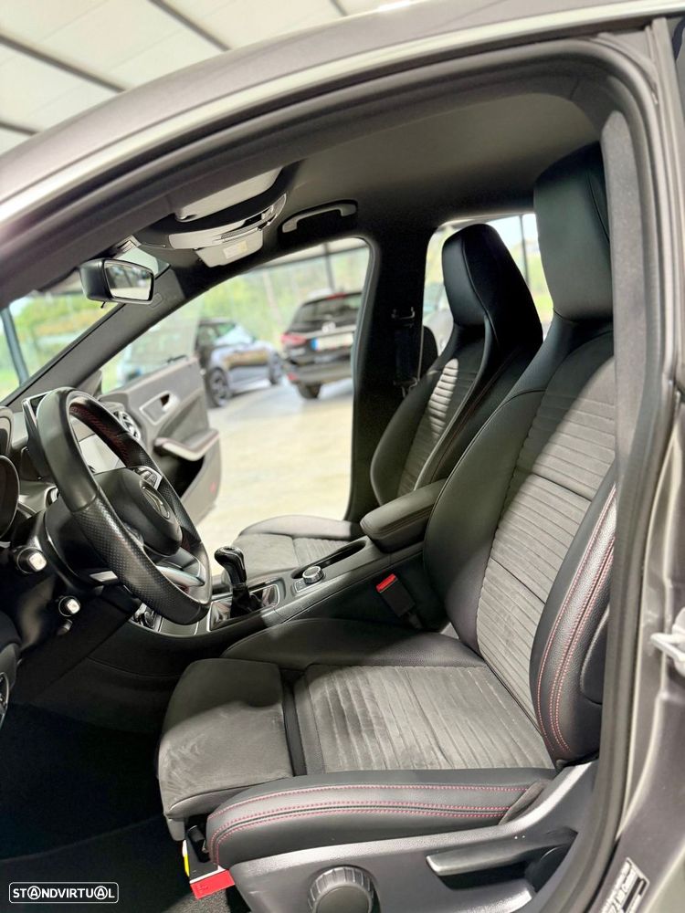 Mercedes-Benz CLA 180 d Shooting Brake AMG Line - 29