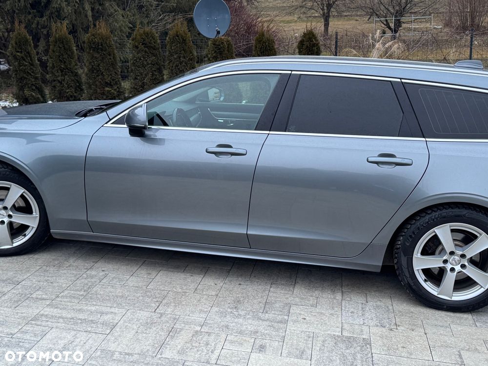 Volvo V90 D4 Geartronic Momentum Pro - 3