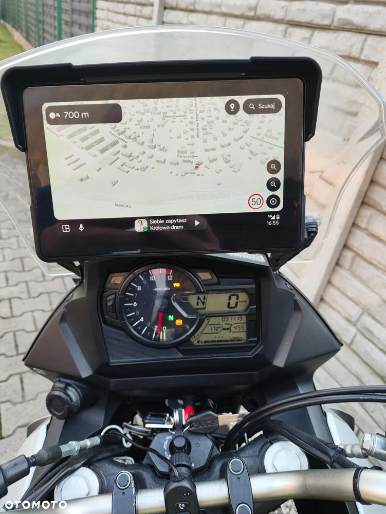 Suzuki V-STROM - 25